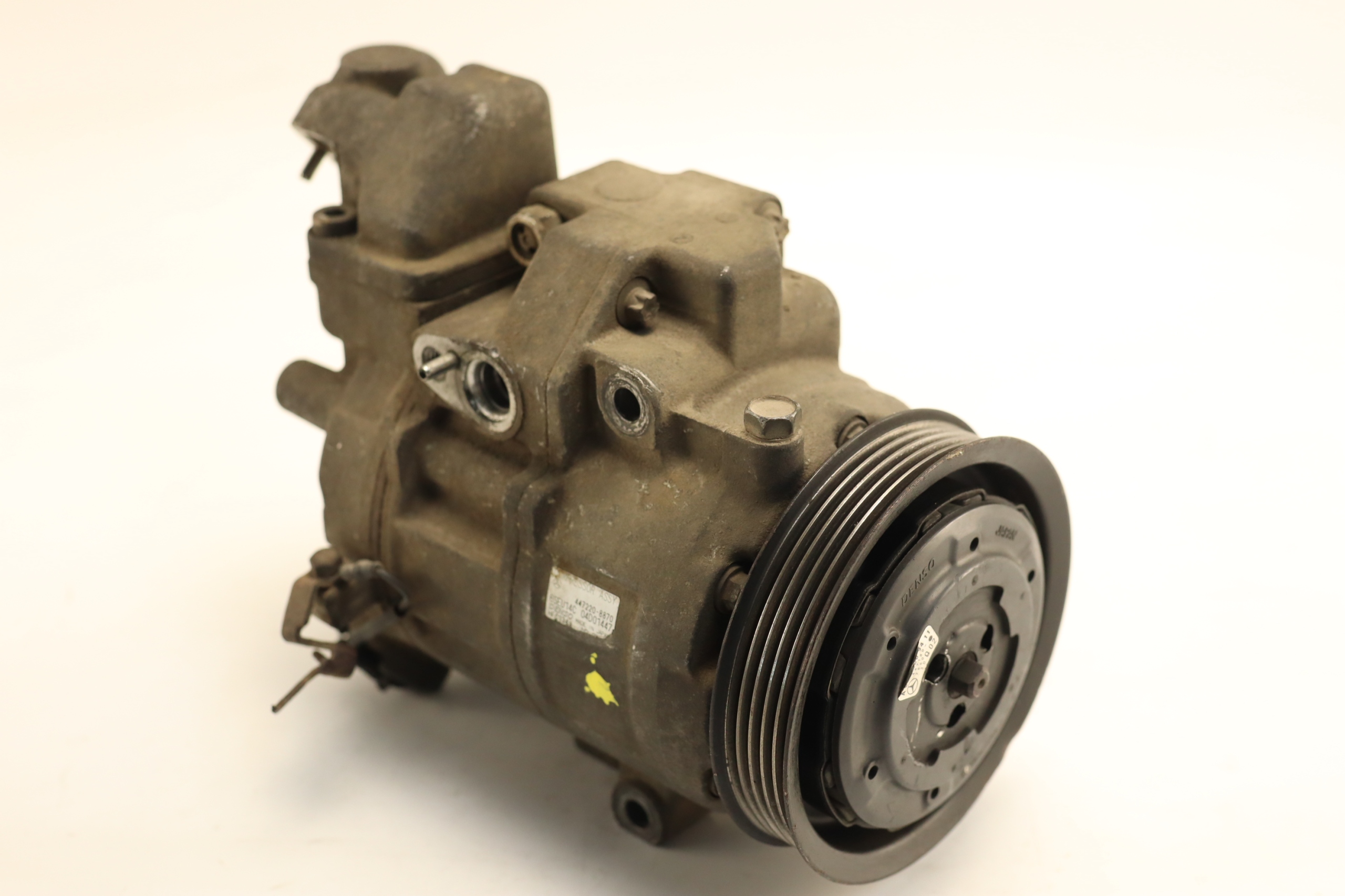 Компресор кондиціонера VANEO W414 447220-8870