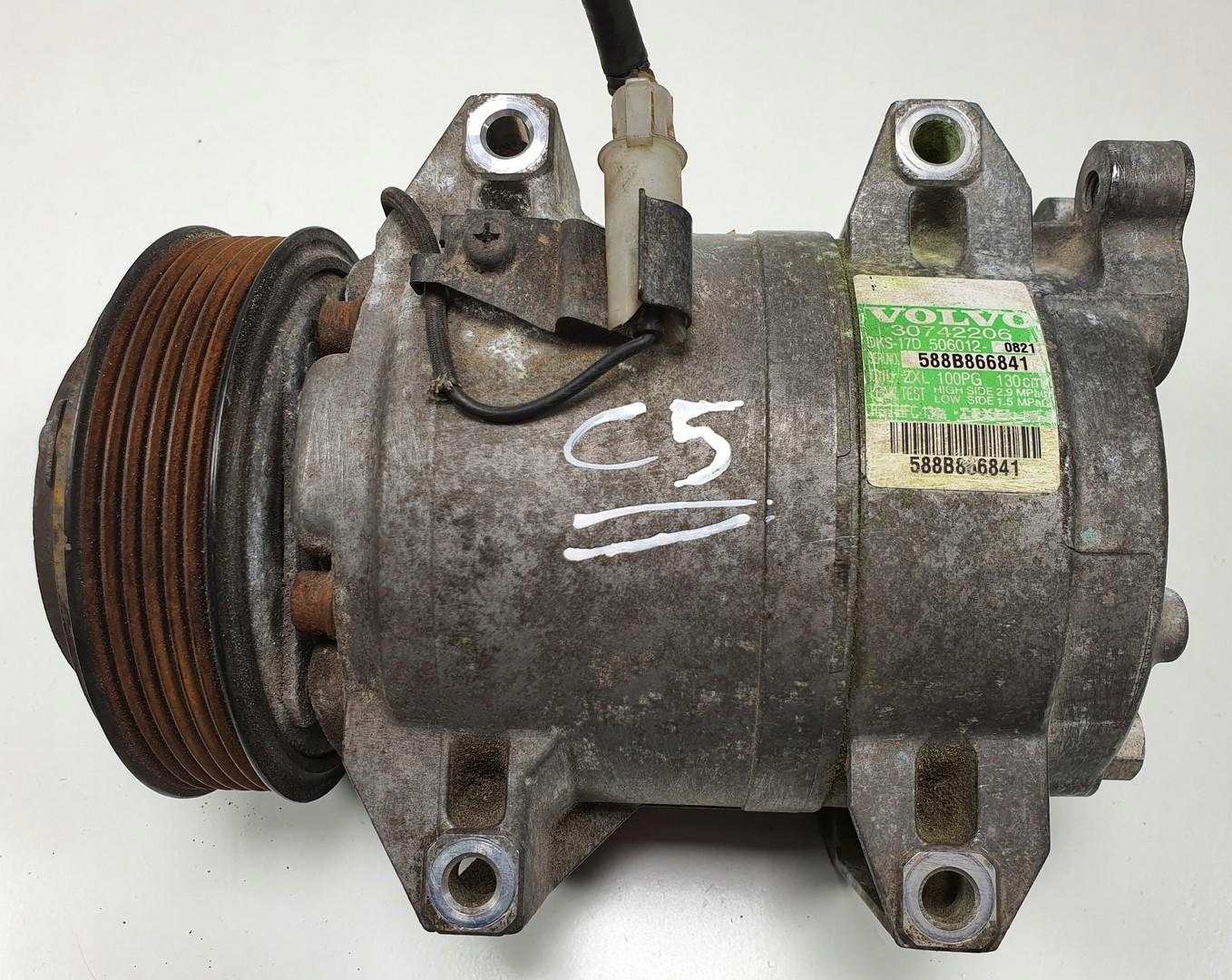 30742206 8708581 - Компрессор кондиционера VOLVO S60 V70 II XC70