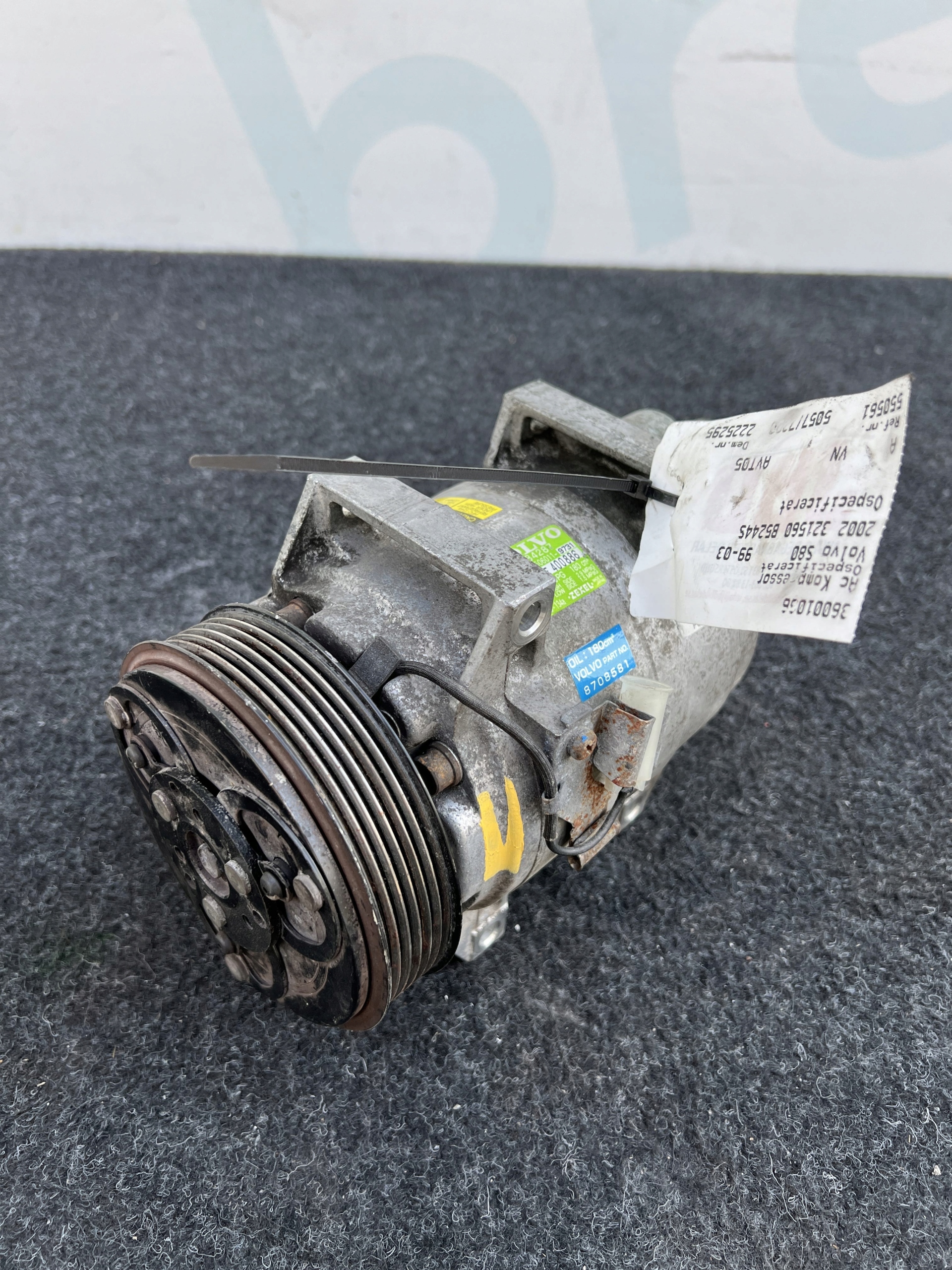 86842887 - Компресор кондиціонера VOLVO S80 8684287