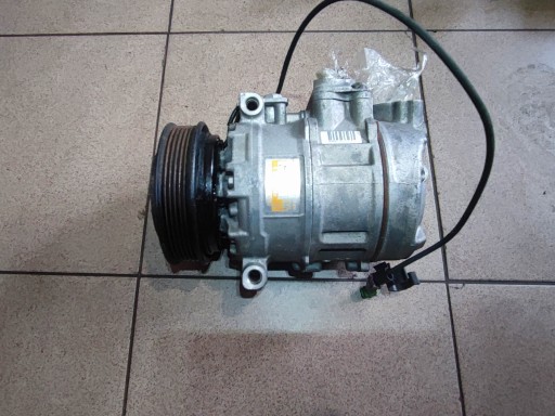 4B0260805B - Компресор кондиціонера VW AUDI A6 C5 2.4 2.5 2.8