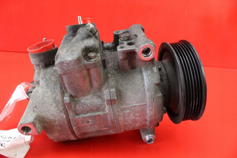 КОМПРЕСОР КОНДИЦІОНЕРА VW GOLF 5 V 1.6 MPI 08R