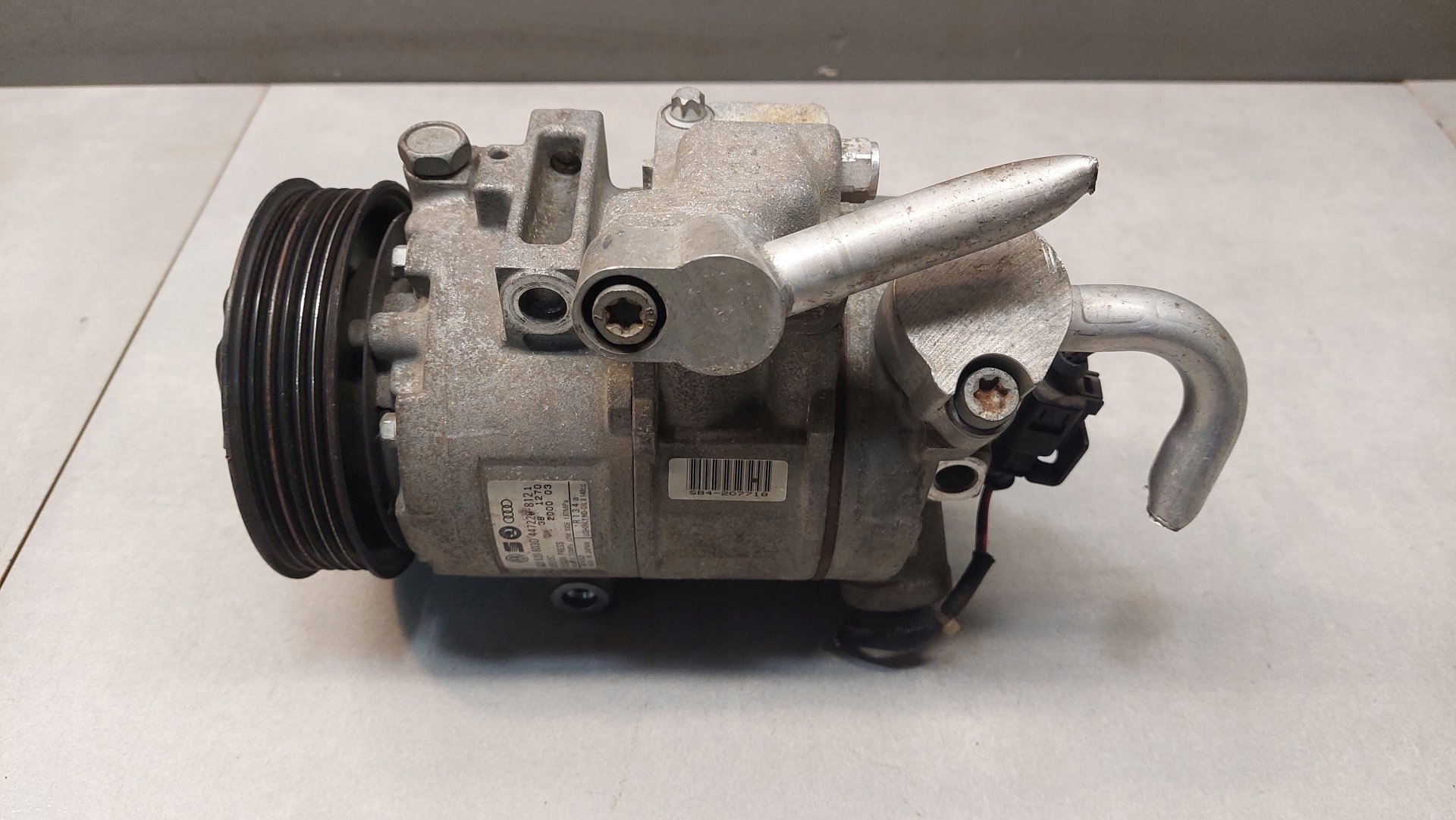 6SEU12C 447220812 - КОМПРЕССОР КОНДИЦИОНЕРА VW POLO IV 9N FL 6Q0820803D