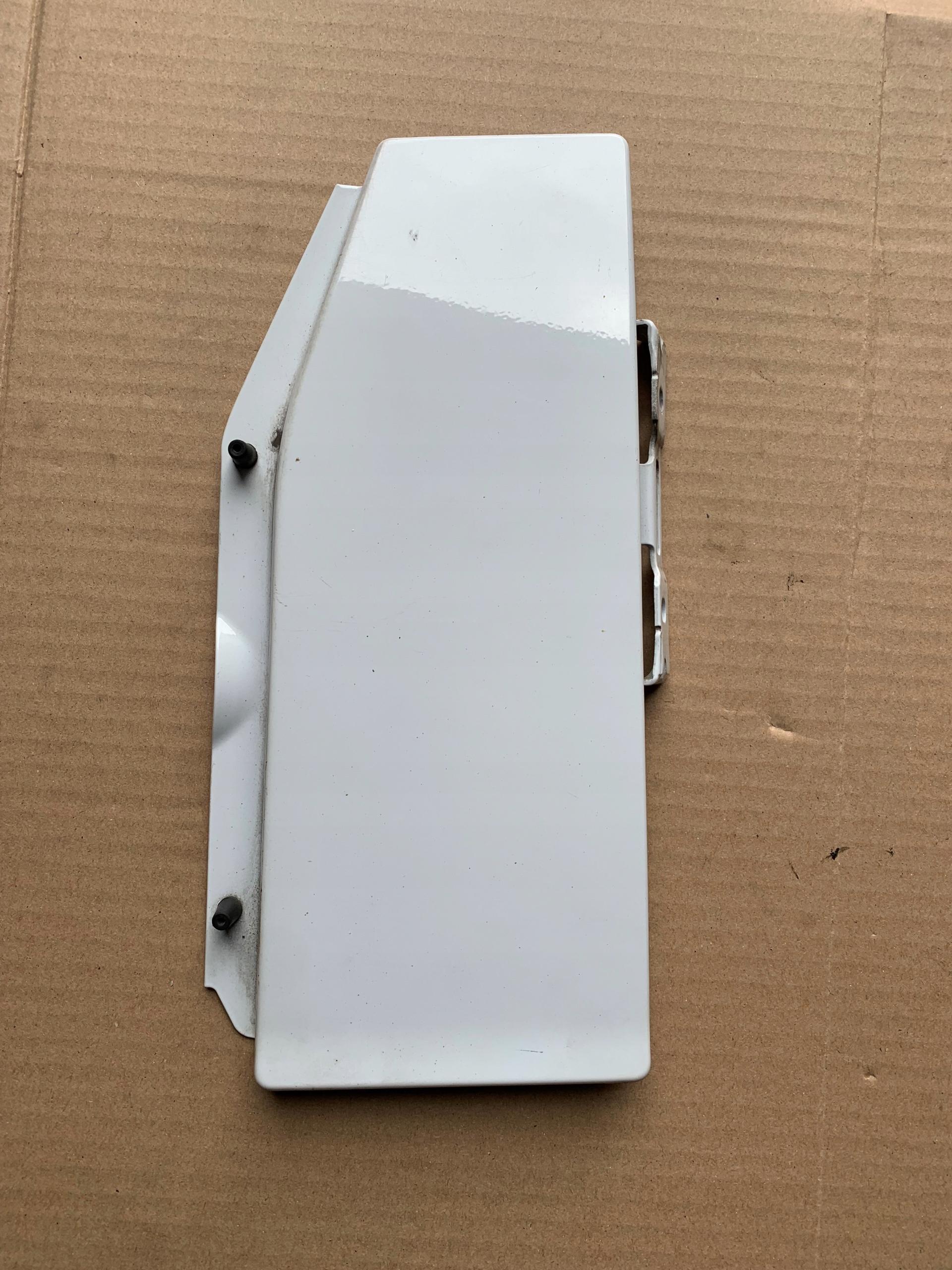 SPRINTER 907 910 КРЫШКА ЗАЛИВНОЙ ГОРЛОВИНЫ ТОПЛИВНЫЙ НАПОЛНИТЕЛЬ18R