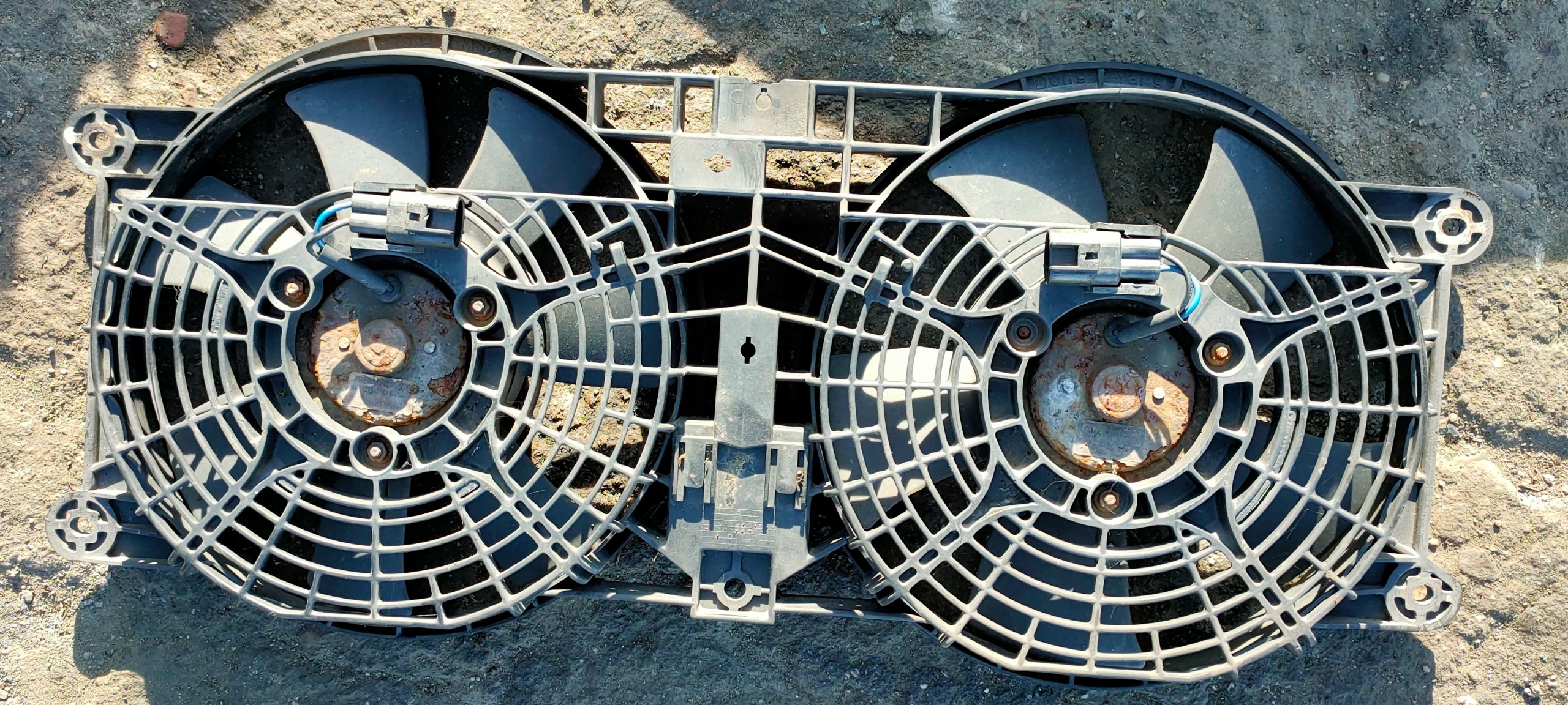 SSANGYONG REXTON 07R 2.7 XDI вентилятор радиатора