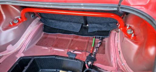 328019 - STAFFA задняя стойка Dodge CHALLENGER 08-19