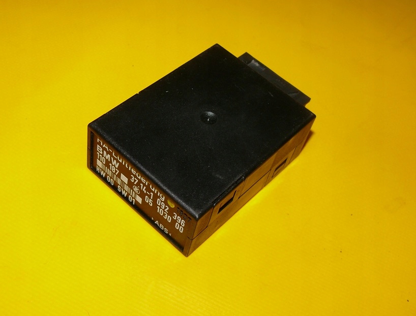 1092396, 37141092396 - Блок управления подвеской NIVO BMW E39 5 серия