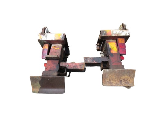 ОПОРЫ ПЛОТИНЫ ПОДДЕРЖИВАЮТ ЗДАНИЕ ТАГГЕРА