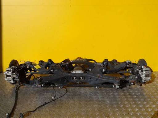 OUTBACK2014-WÓZEKTYŁ - Subaru legacy outback 14- рабська коляска діфер посткалет задній