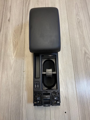 SUBARU LEVORG ТУННЕЛЬ ЦЕНТРАЛЬНЫЙ ПОДЛОКОТНИК