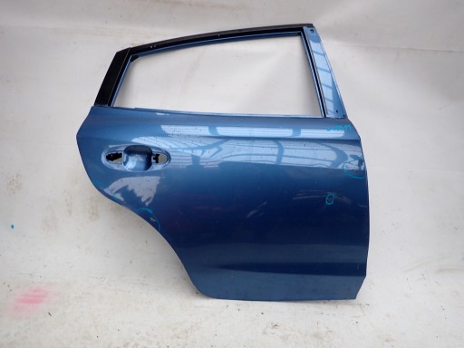 11.02 - Subaru xv ii 18- двери права