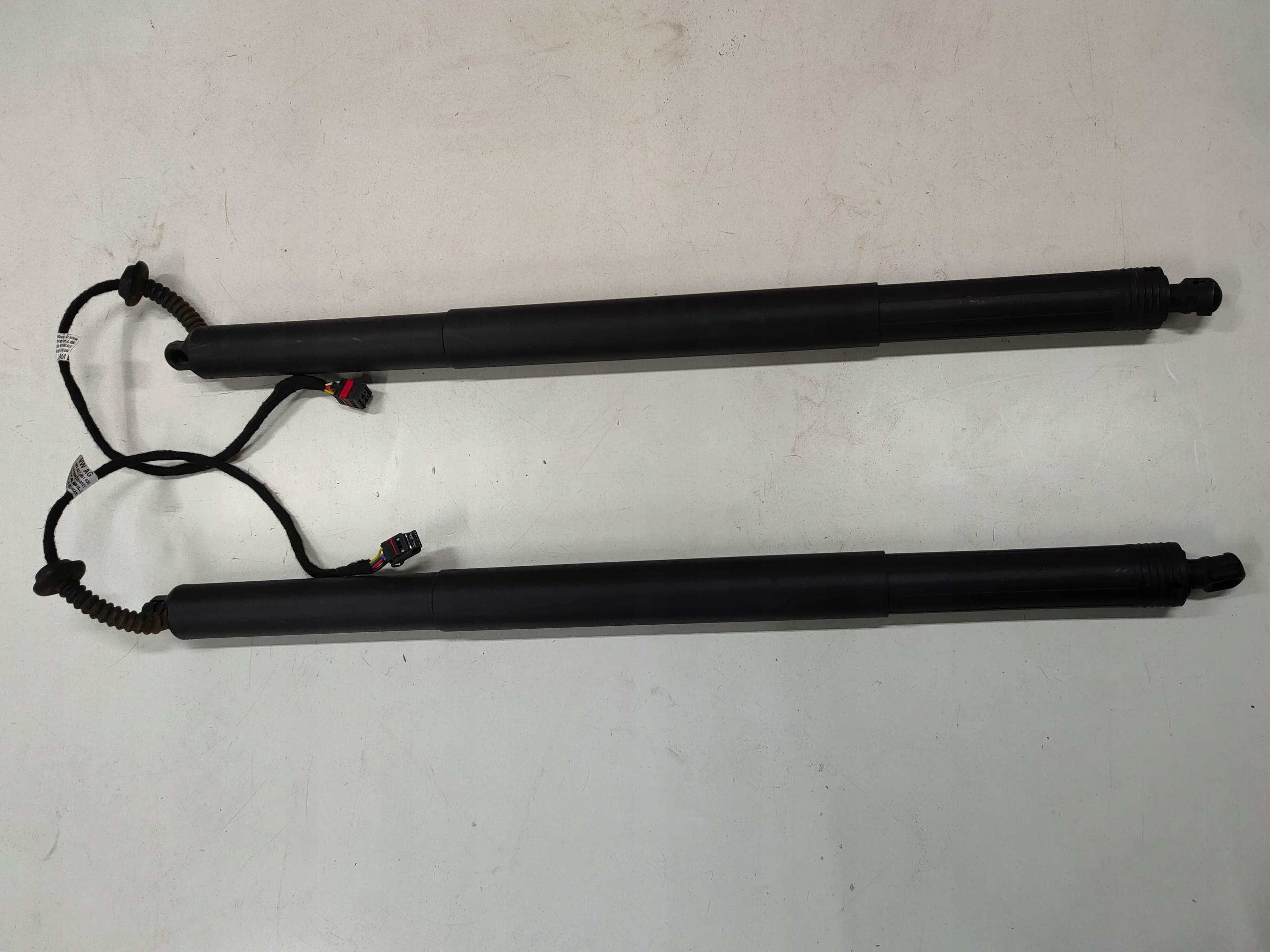 3V9827852B - SUPERB III 3V COMBO ЭЛЕКТРИЧЕСКИЙ ПРИВОД ЗАКРЫЛКОВ PRA