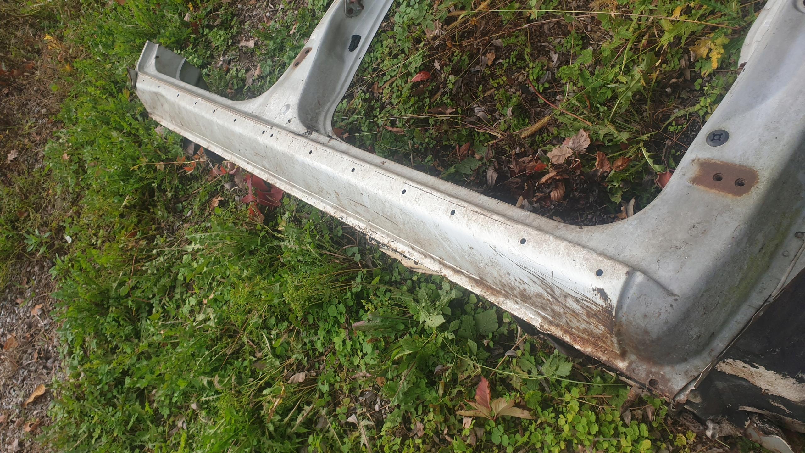 SUZUKI Grand VITARA XL7 99-04 порог правый