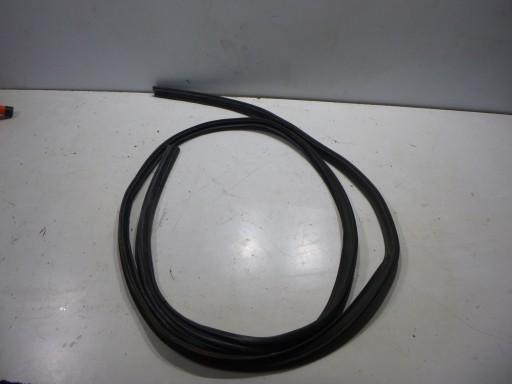 SUZUKI JIMNY ПРОКЛАДКА ЗАДНІХ ДВЕРЕЙ