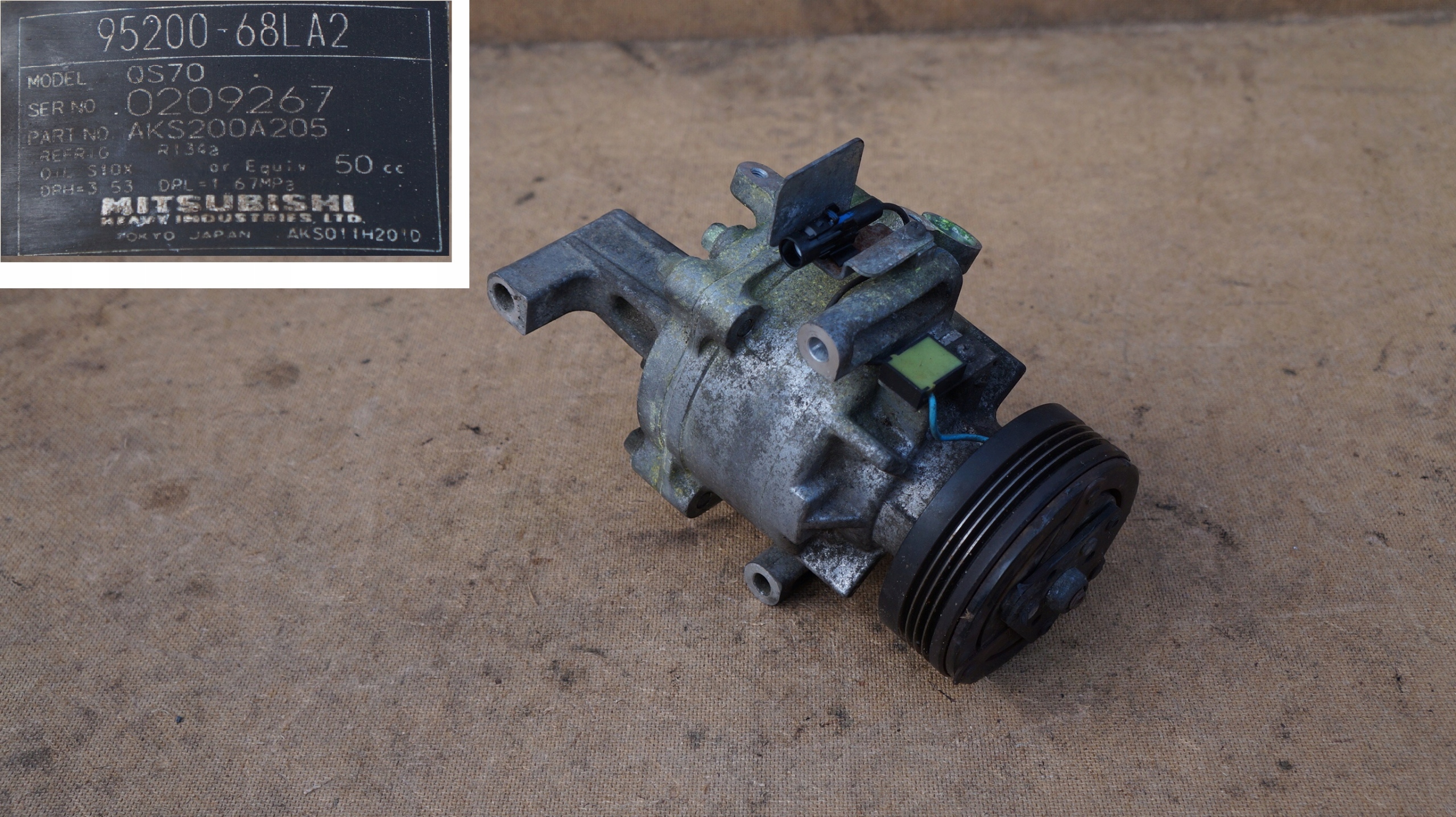 SUZUKI SWIFT IV MK7 95200-68la2 насос кондиціонера