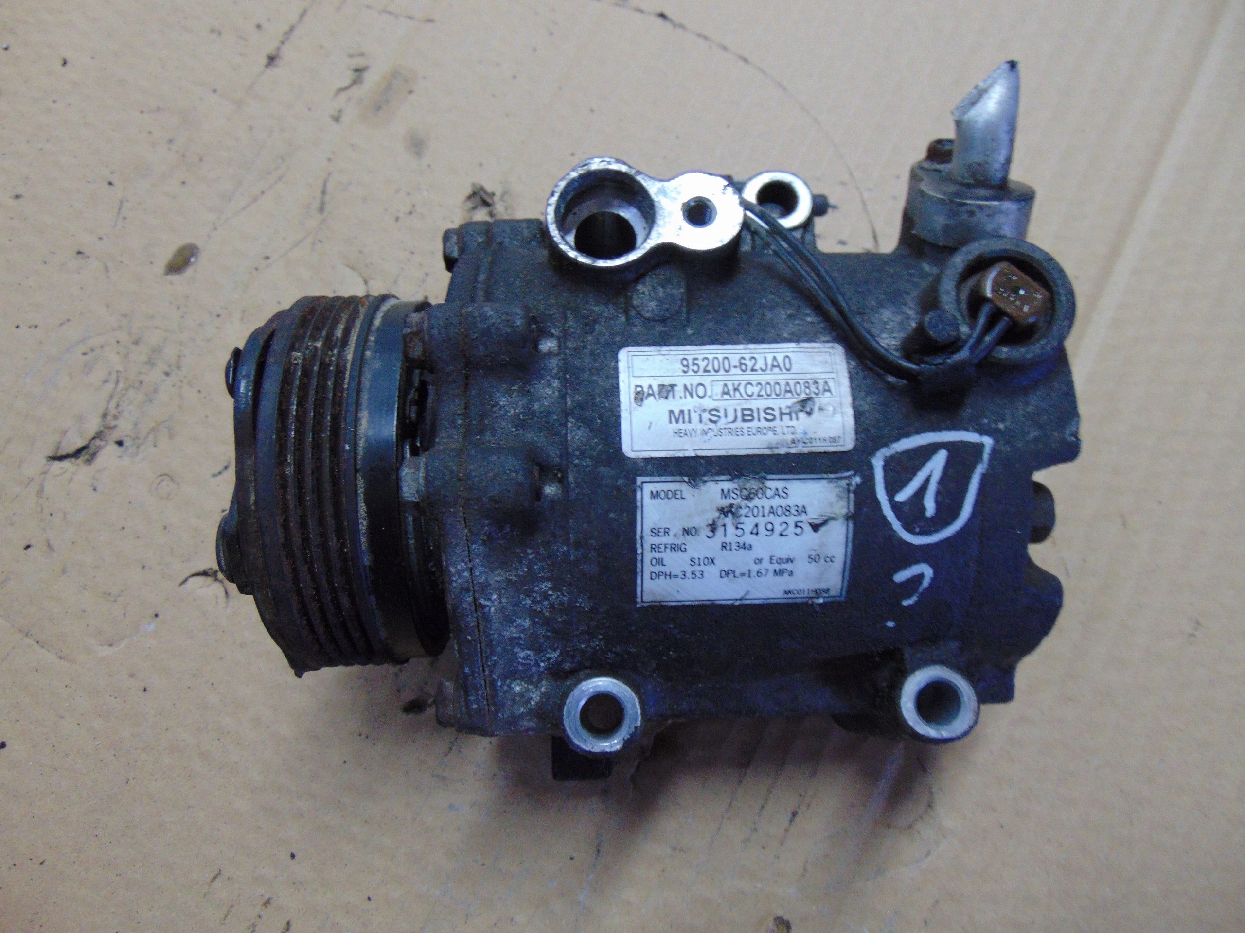 72772222333 - SUZUKI SWIFT MK6 КОМПРЕССОР КОНДИЦИОНЕРА MSC60CAS