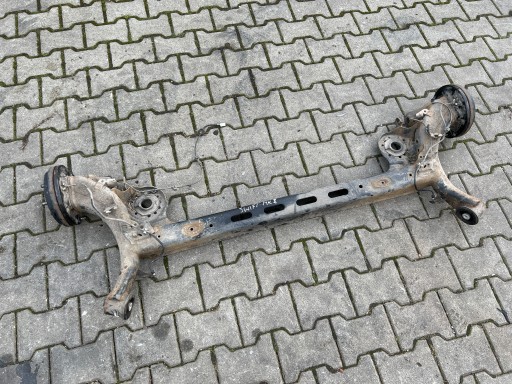 Suzuki swift mk8 задняя балка подвески барабаны заднего моста