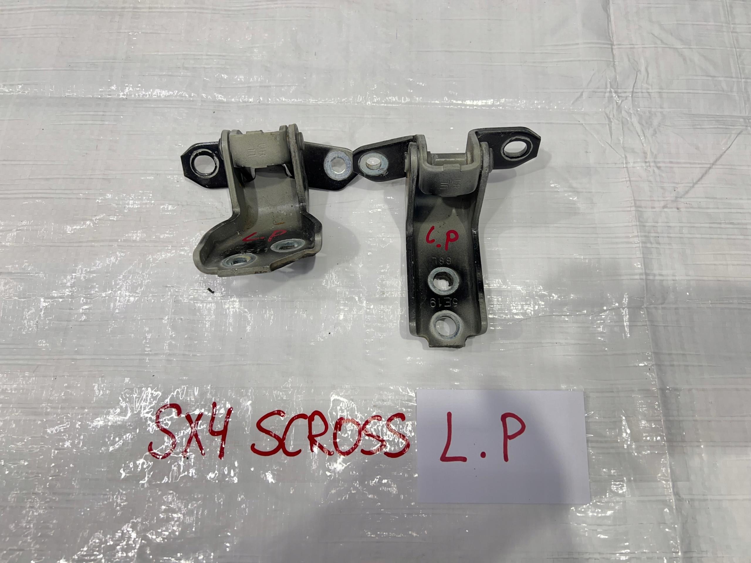 SUZUKI SX4 S CROSS ПЕТЛІ ПЕРЕДНЬОЇ ЛІВОЇ ДВЕРІ