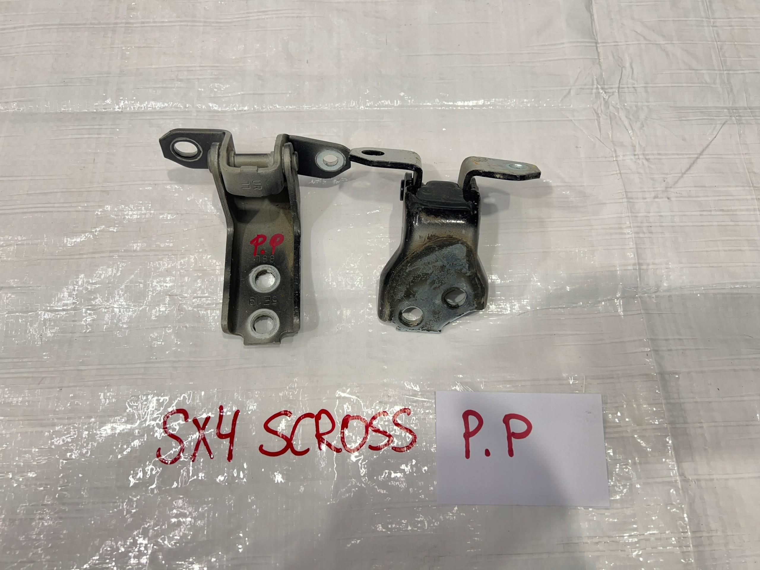 SUZUKI SX4 S CROSS ПЕТЛІ ПЕРЕДНЬОЇ ПРАВОЇ ДВЕРІ