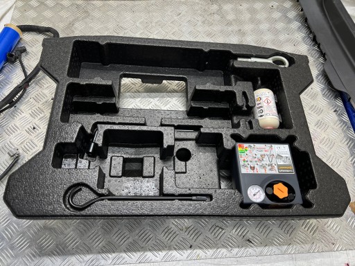 SUZUKI VITARA III 3 ПІНОПОЛІСТИРОЛ ВСТАВКА БАГАЖНИКА 75491-61M00 РЕМКОМПЛЕКТ