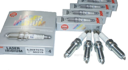 Alfa Romeo giulia stelvio 2.0 t свічки запалювання