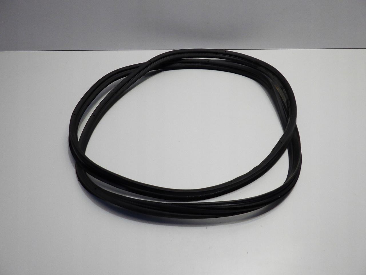 SX4 S CROSS 22R N. MODEL прокладка кришки багажника