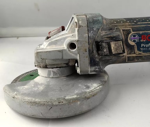 УГЛОВАЯ ШЛИФОВАЛЬНАЯ МАШИНА BOSCH GWS 880