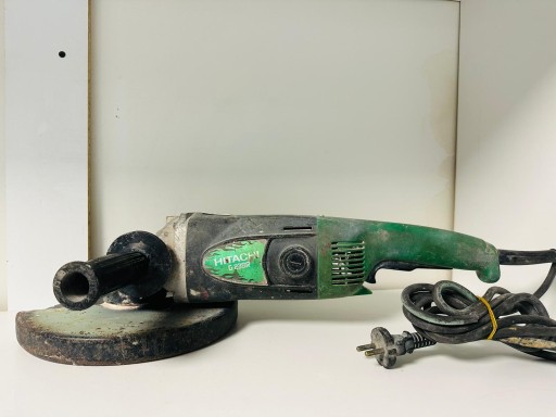 УГЛОВАЯ ШЛИФОВАЛЬНАЯ МАШИНА HITACHI G23SR (884/24)