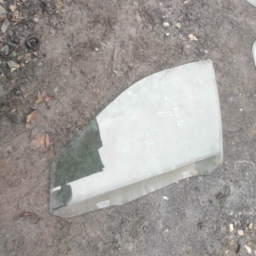 БОКОВОЕ ОКНО ДВЕРЬ СЛЕВА ЛЕВОЕ ПЕРЕДНЕЕ СИДЕНИЕ LEON I TOLEDO II