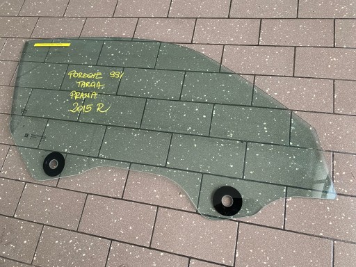 99154251202 - СТЕКЛО ДВЕРИ ПРАВОЕ PORSCHE 911 991 TARGA 2015