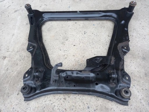 Сани візок траверс перед nissan juke 1.6 turbo бензин 2011 рік f15