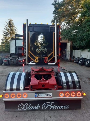 Бампер задній Scania Volvo Renault під замовлення