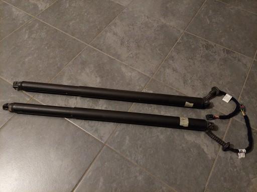 Seat SKODA 575827852a привод закрылка исправный 100%