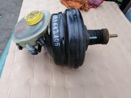 Насос сервотормоза VW Passat B5 FL 4B3612105