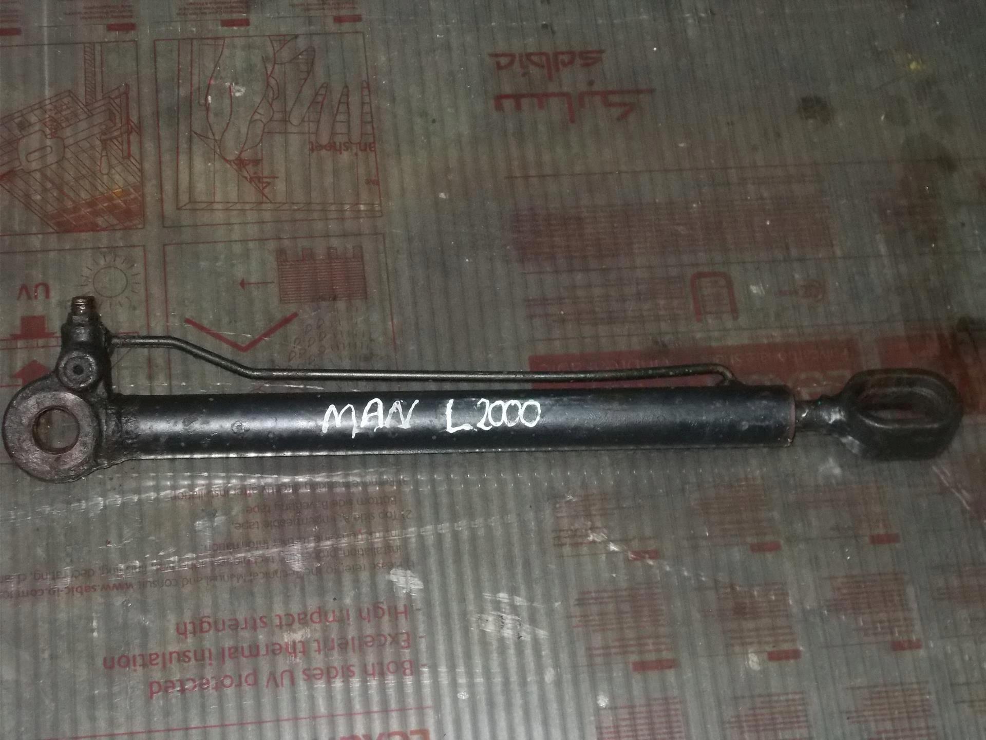 85417236017 - Подъемный привод кабины MAN L2000