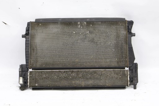 Skoda octavia iii радіатори 5q0121251eb комплект