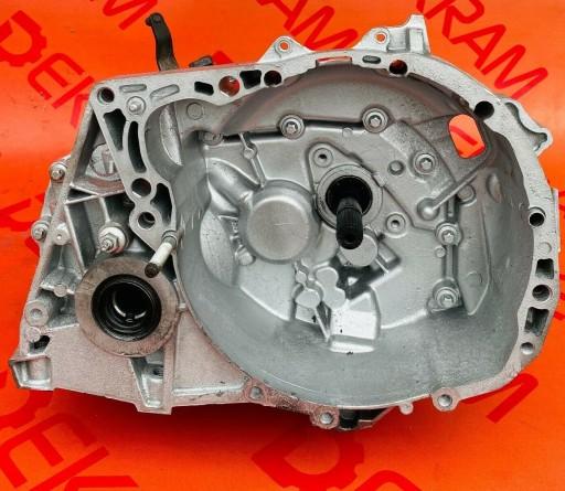 13590746 - 6 CD-ЧЕЙНДЖЕР OPEL INSIGNIA A LIFT 13590746