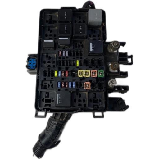 Bk3t-9k499-fbb bk2t-14b144-aa - Блок запобіжників Ford Transit mk8