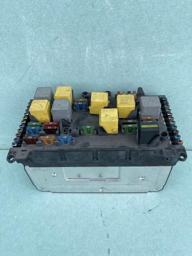 Блок запобіжників реле SAM Mercedes W639 A6399000800