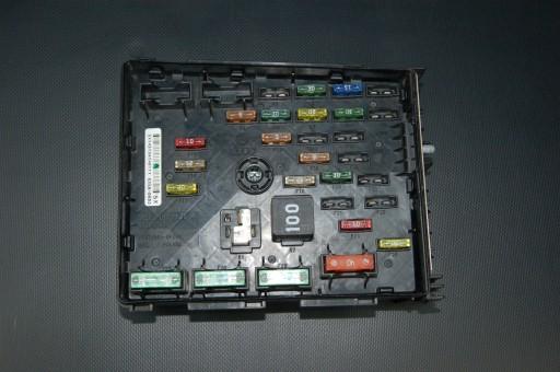 Блок предохранителей Audi Q3 SEAT VW 3c0937125a