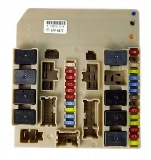 8200902665 674661C - Блок предохранителей BSM UPC — Clio III Modus