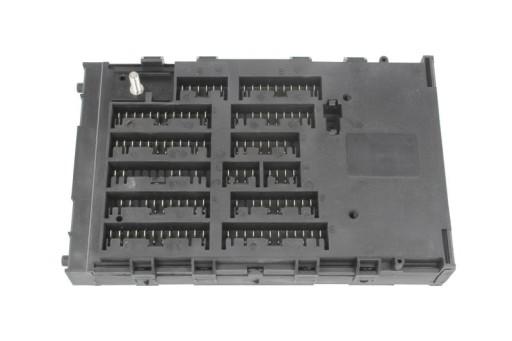 Блок предохранителей MAGNETI MARELLI 000042411011