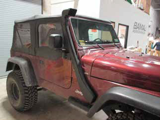 Трубка впускной Jeep Wrangler TJ правый