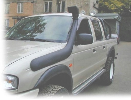Шноркель впускний Mazda Bravo Ford Ranger 1999-2007 рр