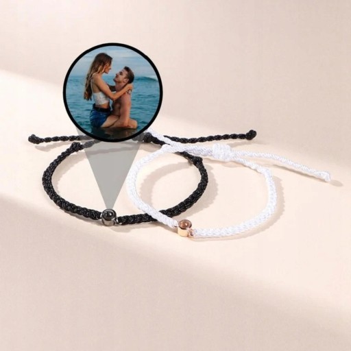 Персонализированный фотобраслет ручной работы.