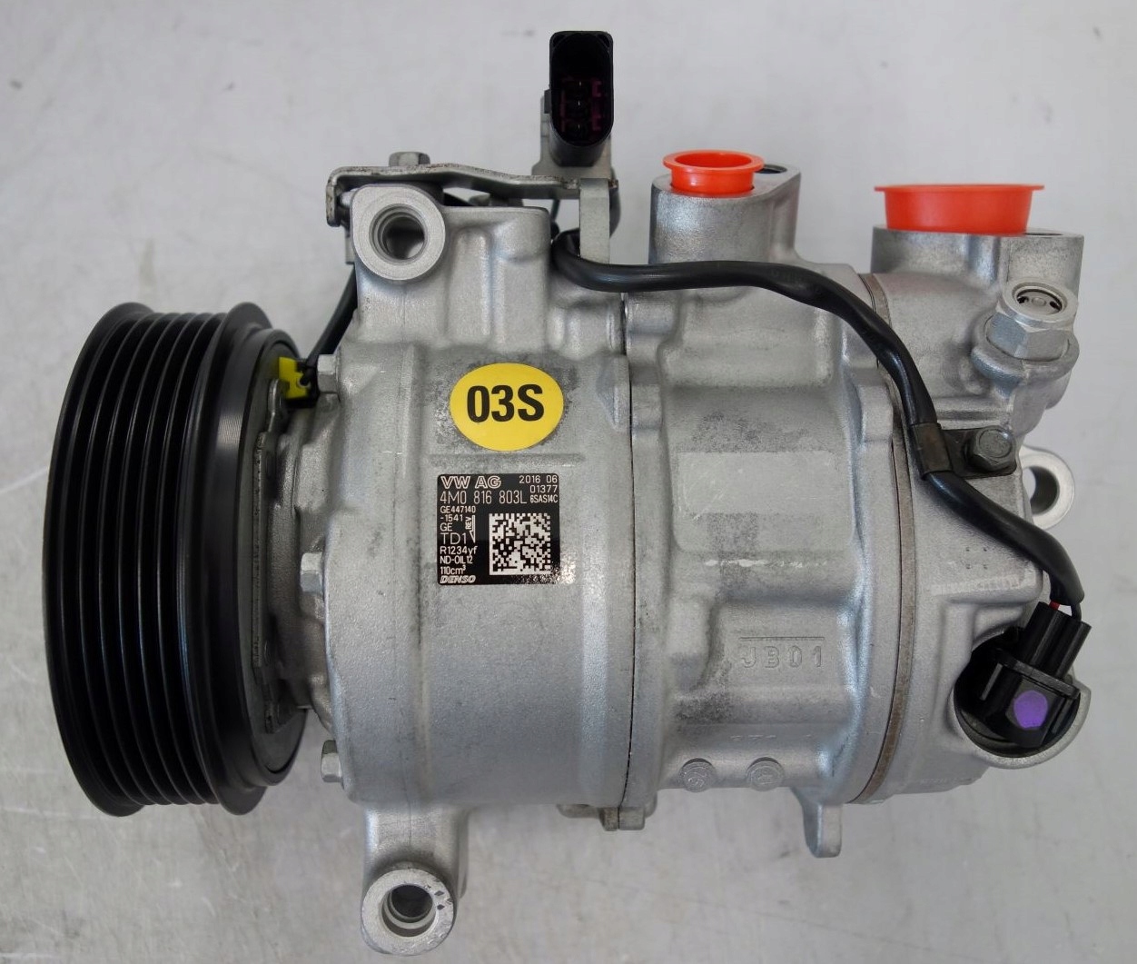 4M0816803L - Компрессор Ауди А4 Б9 А5 А6 А8 К5 К7 4м0816803л