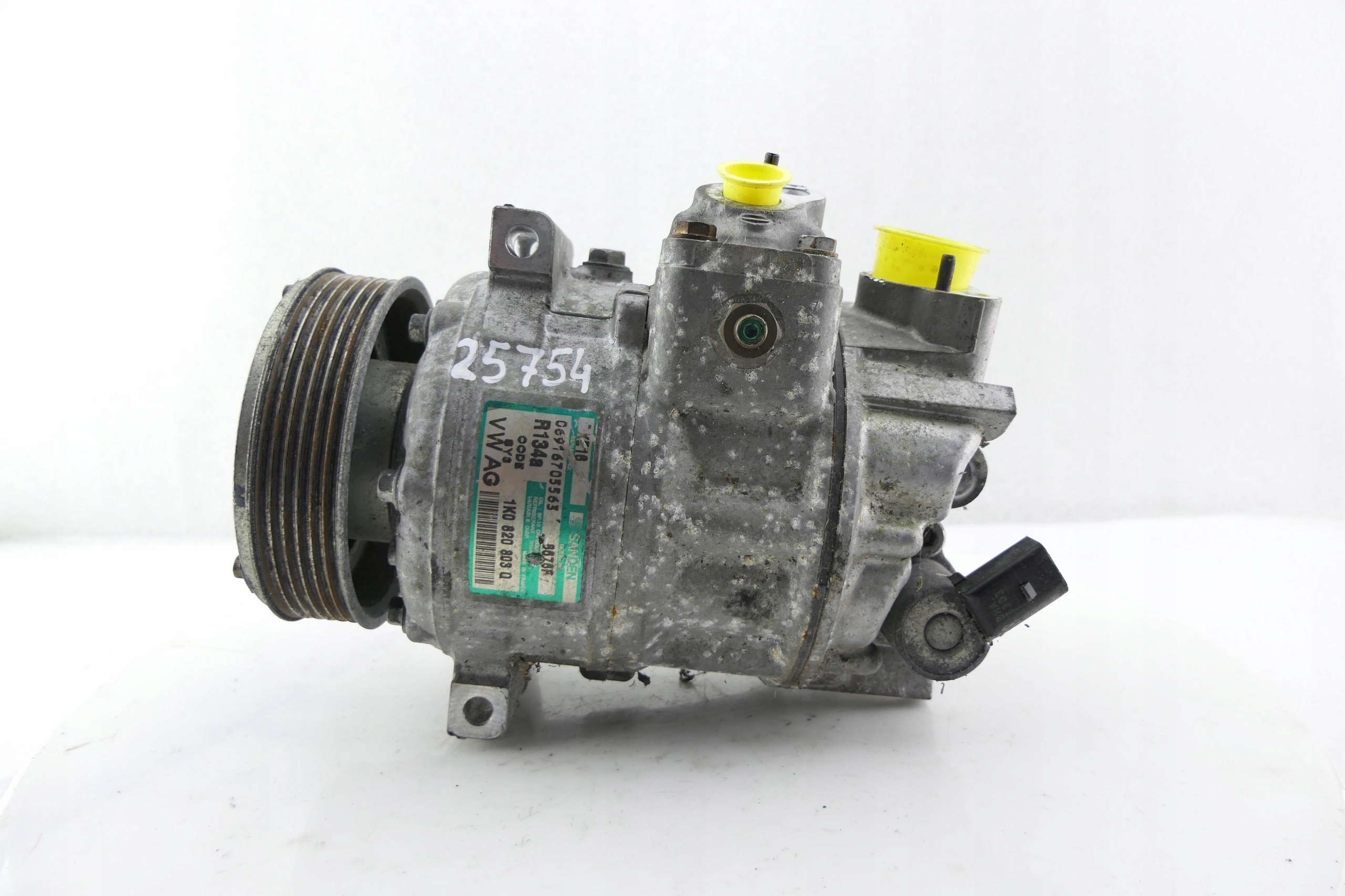 1K0820803Q - Компресор кондиціонера PASSAT B6 AUDI A3 8P 1.9 TDI