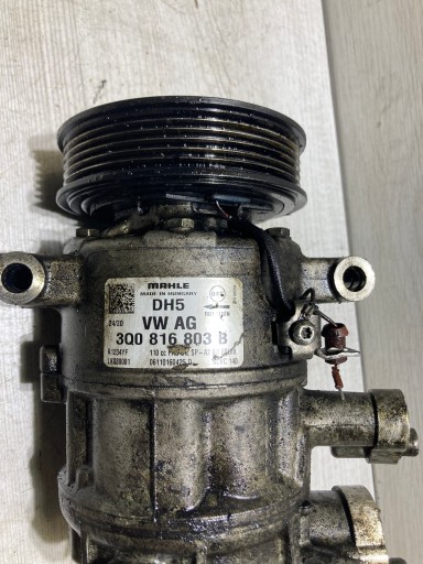 3Q0816803B - Компрессор кондиционера 2.0 TDI Skoda Superb III 3V