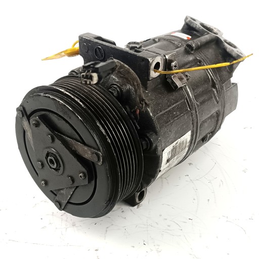 Компрессор кондиционера 8200454172B M9R RENAULT