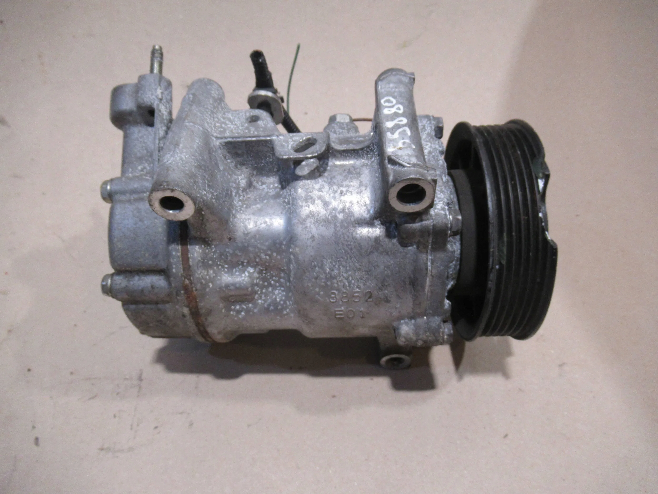 Компрессор кондиционера 9675655880 Peugeot 208 1.2