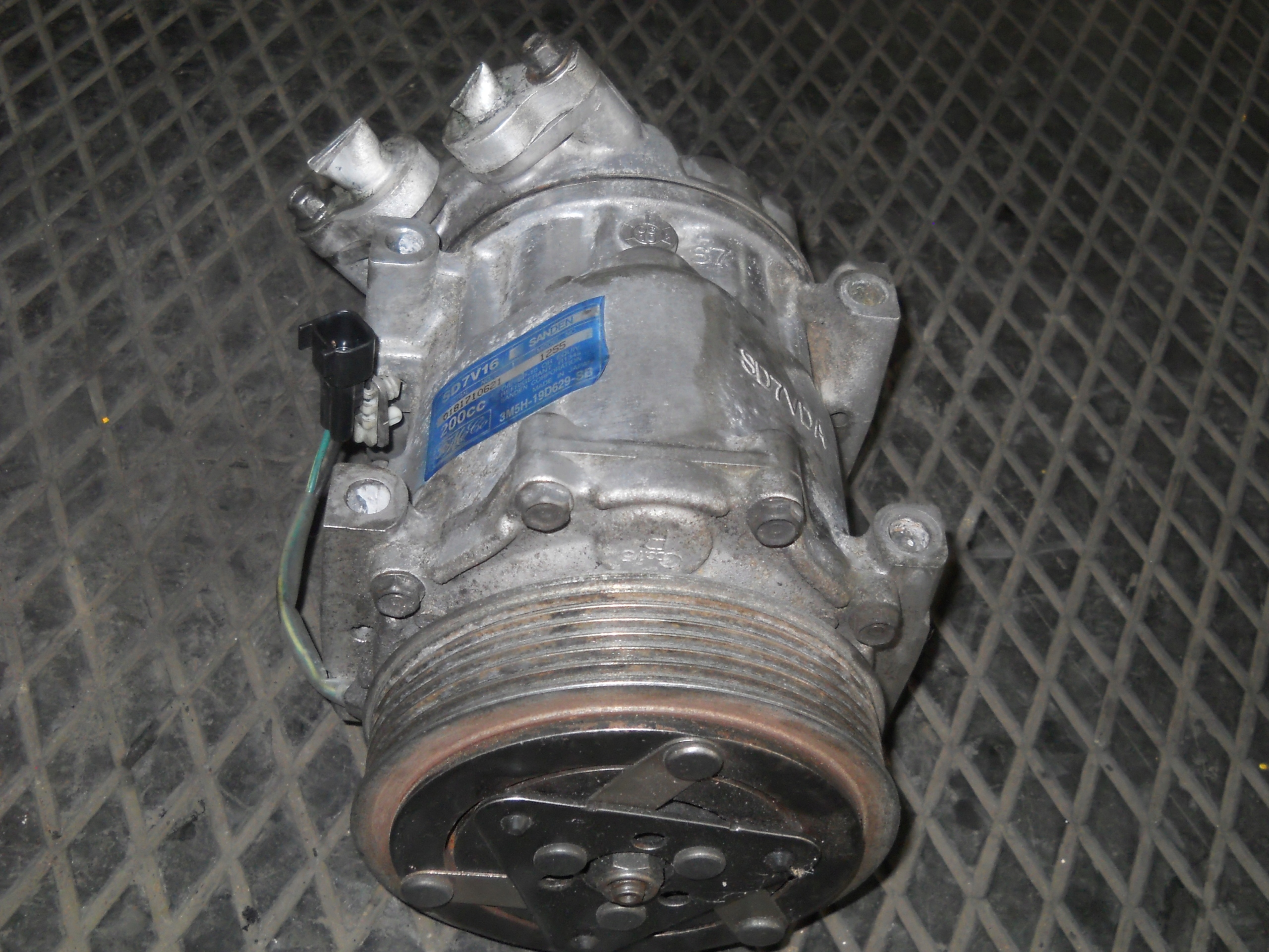 3M5H-19D629-SB - Компресор кондиціонера Ford Focus C-Max 1.6 TDCI